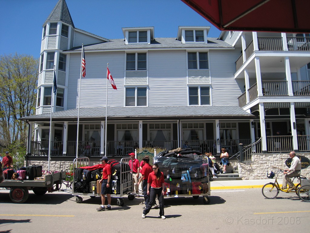 Mackinaw Island Area May 2008 0475.jpg - May 24 2008 a trip to Mackinac City for a 5 M race and a visit to Mackinac Island. A day to the UP, Paradise, Whitefish Point and Tahquamen Falls. This was followed by trips to Petoskey and Charlevoix.